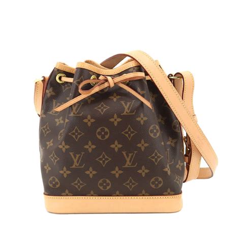 m40817 louis vuitton price|Noé BB Bucket Bag .